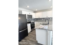 575 RIVER HILL Drive, Welaka, FL 32193