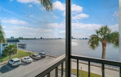 3460 N Key Drive unit: 301, North Fort Myers, FL 33903