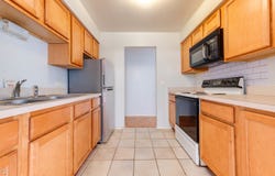 1150 OSTERMAN Avenue, Deerfield, IL 60015