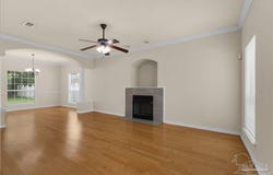 1406 E Scott St, Pensacola, FL 32503