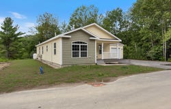 10 Mathew Way, Scarborough, ME 04074