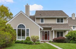 213 Corey Lane, Middletown, RI 02842