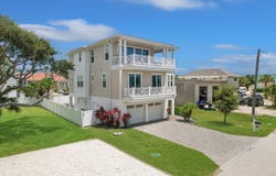 104 7Th St, St Augustine, FL 32080