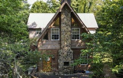 135 Brewer Rd, Old Fort, TN 37362