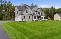 17 Carmel Road, Pelham, NH 03076