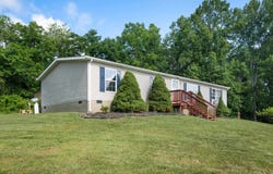 678 Peachtree Hill, Christiansburg, VA 24073