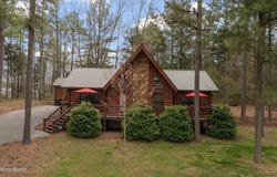 325 Marina Point Ln, Falls Of Rough, KY 40119