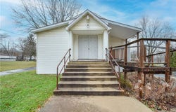 1187 Deforest Road SE, Warren, OH 44484