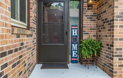 2442 Mendelssohn Lane N, Golden Valley, MN 55427