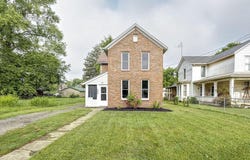 211 Buckingham Street, Newark, OH 43055
