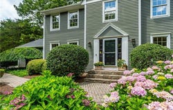 7 Wickham Road, North Kingstown, RI 02852