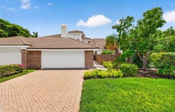 4030 Crayton Rd, NAPLES, FL 34103