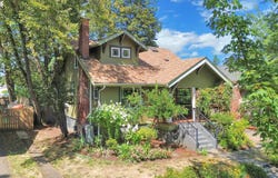 863 W BROADWAY, Eugene, OR 97402