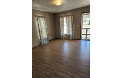 1402 10th Ave, Central City, NE 68826