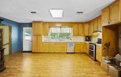 8372 NW River Road, Bristol, FL 32321