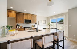 1124 S Barberry Pl, Nampa, ID 83686