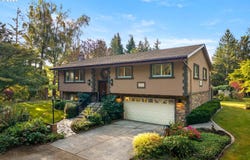 33512 SE HURLBURT Rd, Corbett, OR 97019