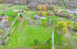 10315 Pinegate Drive, Chardon, OH 44024