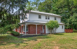 2 Allan Drive, Monsey, NY 10952