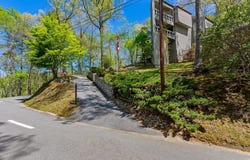 1240 Village Road, MURPHY, NC 28906