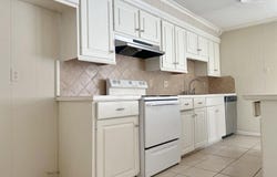 800 Meadow Hill Drive, Clinton, MS 39056