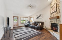 319 PARKVIEW Lane, KIMBERLY, WI 54136