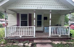 218 S Kent Street, Excelsior Springs, MO 64024