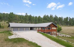 11585 War Bonnet Road, Custer, SD 57730