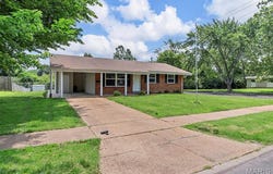 190 Patterson Lane, Florissant, MO 63031