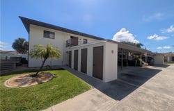 3720 SE 10th Avenue, Cape Coral, FL 33904