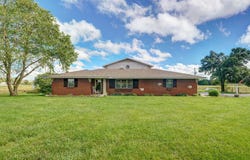 2526 State Highway B, Rogersville, MO 65742