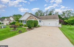 38 LANTERN LANE, SHIPPENSBURG, PA 17257