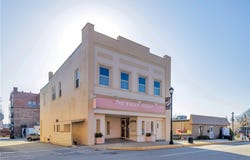 807 Ligonier St, Latrobe, PA 15650
