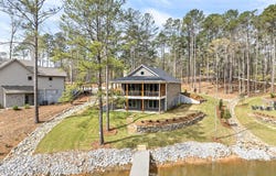 517 Transom Dr, Jacksons Gap, AL 36861