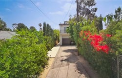 6648 Gaviota Avenue, Van Nuys, CA 91406