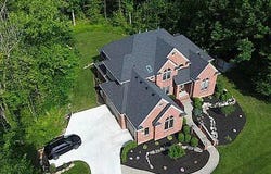 8255 Shady Brook Lane, Flushing, MI 48433