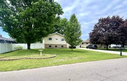 2264 Lynn Drive, St. Joseph, MI 49085