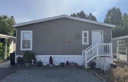 1246 2nd Avenue, Gold Hill, OR 97525