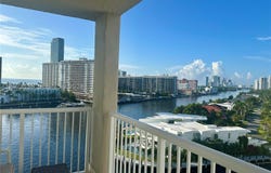 121 Golden Isles Dr, Hallandale Beach, FL 33009