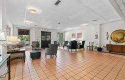 2277 UNION Ave, Memphis, TN 38104