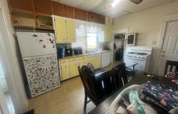 810 E Denison Ave, Davenport, IA 52803