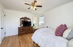 6815 Greenfield Drive, Paducah, KY 42025