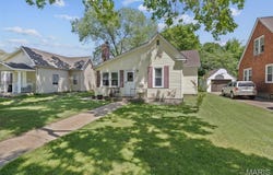 112 N Taylor Avenue, Crystal City, MO 63019