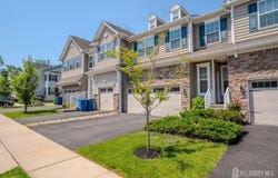 14 Jasmine Drive, Monroe, NJ 08831