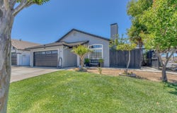 1066 Eagle DR, SALINAS, CA 93905