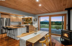 1353 Snowden RD, White Salmon, WA 98672
