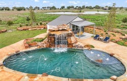 1011 Cr-322, Valley View, TX 76272