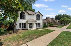 3403 Pimlico Drive, Arlington, TX 76017