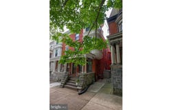 662 W CHESTNUT STREET, LANCASTER, PA 17603