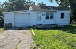 4880 NE 31st Street, Des Moines, IA 50317